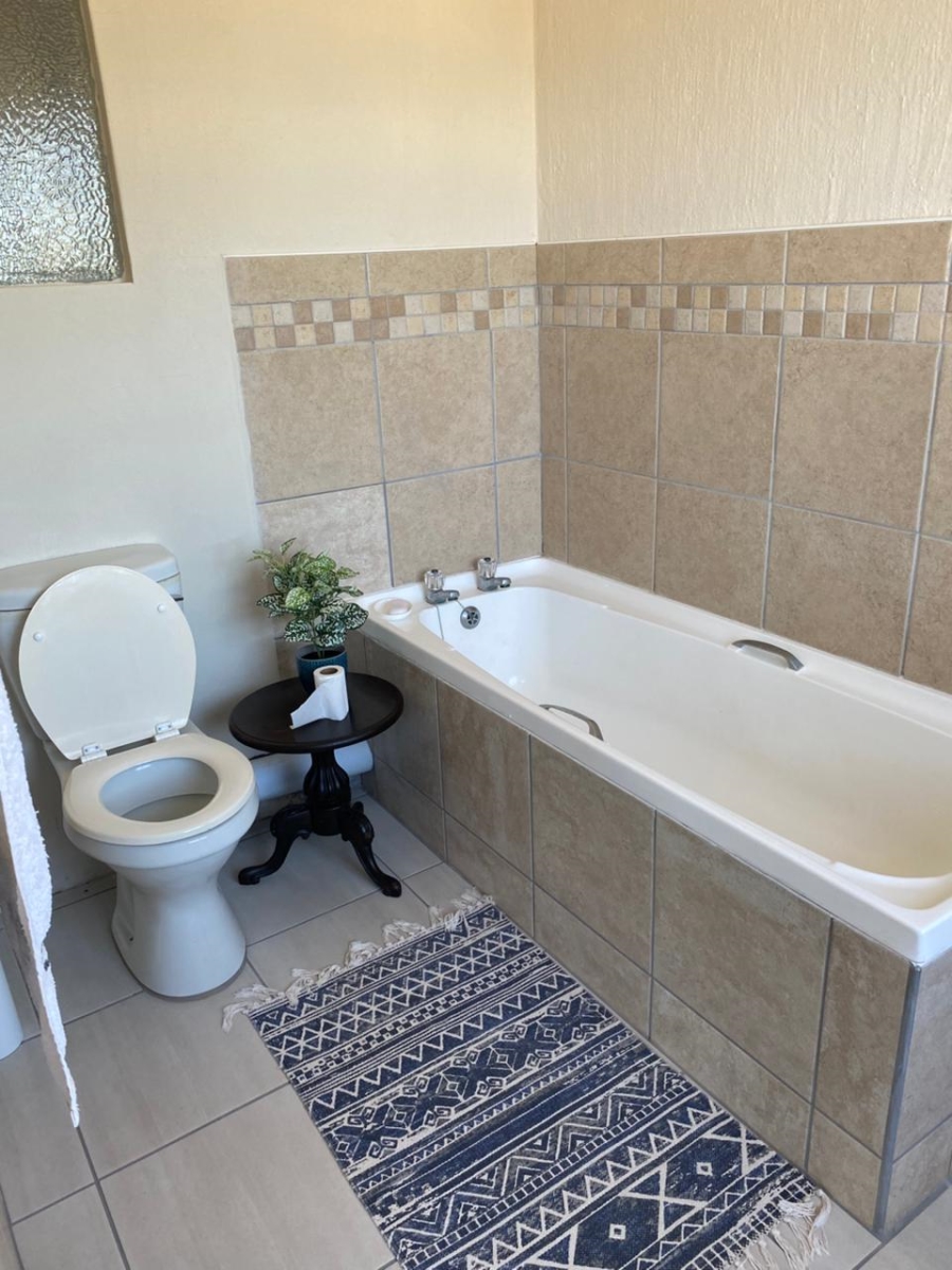 3 Bedroom Property for Sale in Seafield Eastern Cape